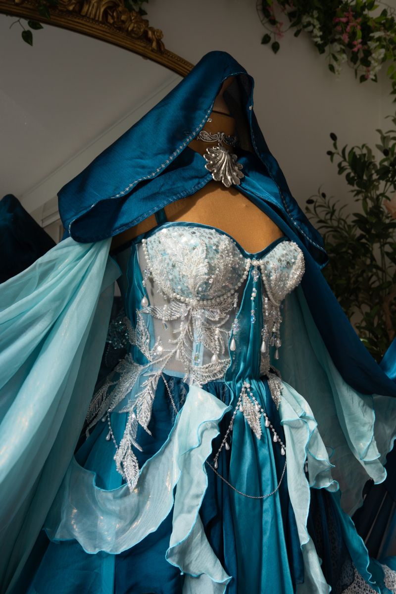 water-court-queen-dress