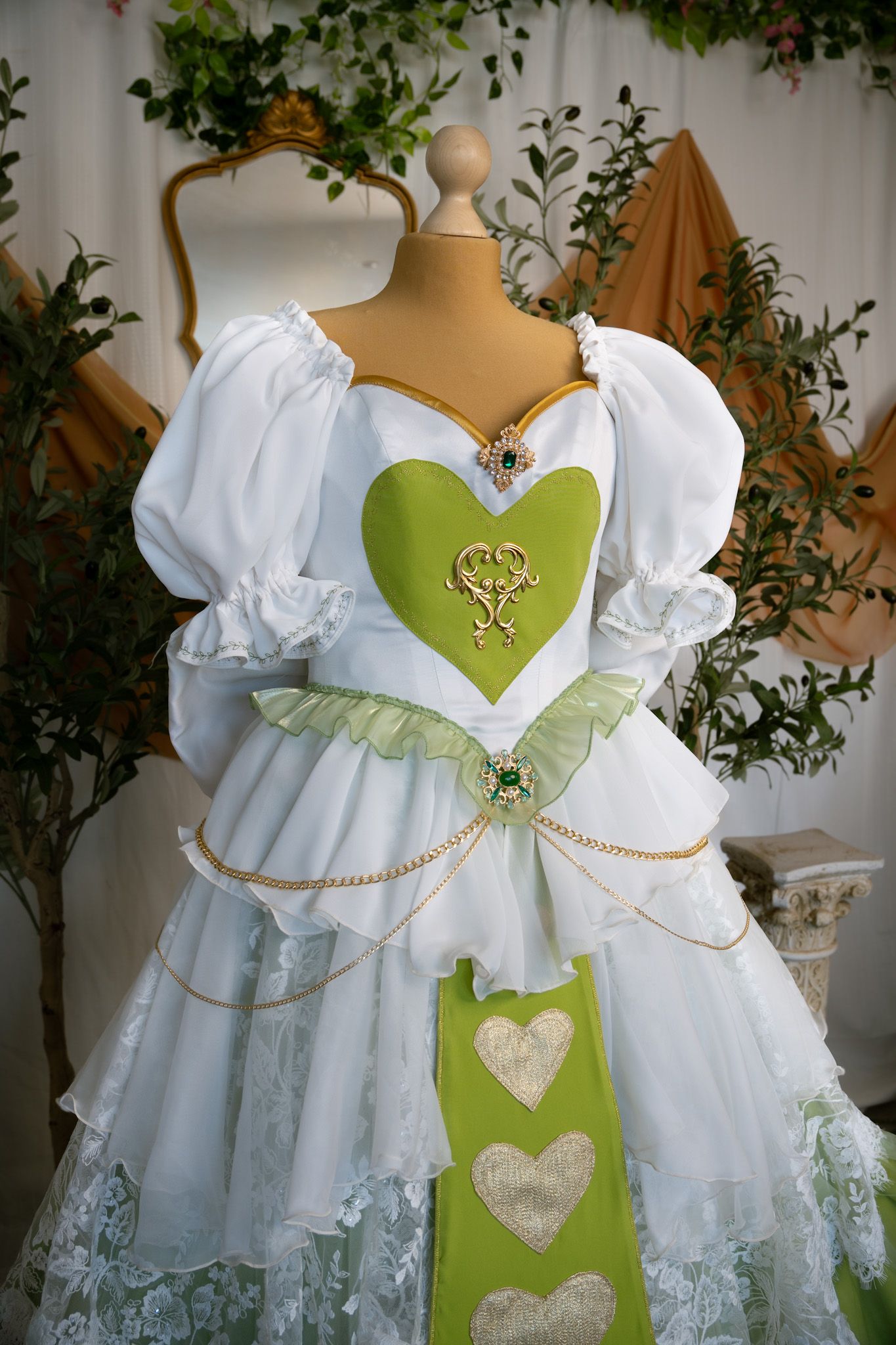 princess-and-the-frog-wedding-dress